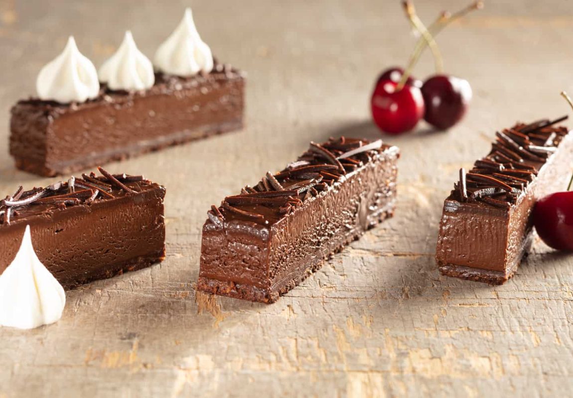 Velvety Chocolate Crispy Strip