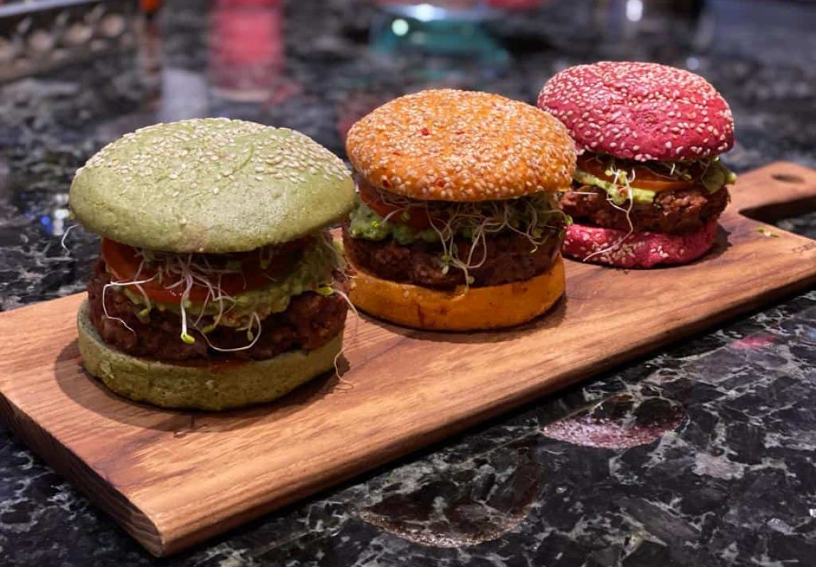 Spinach, Red Pepper and Beetroot Vegan Buns